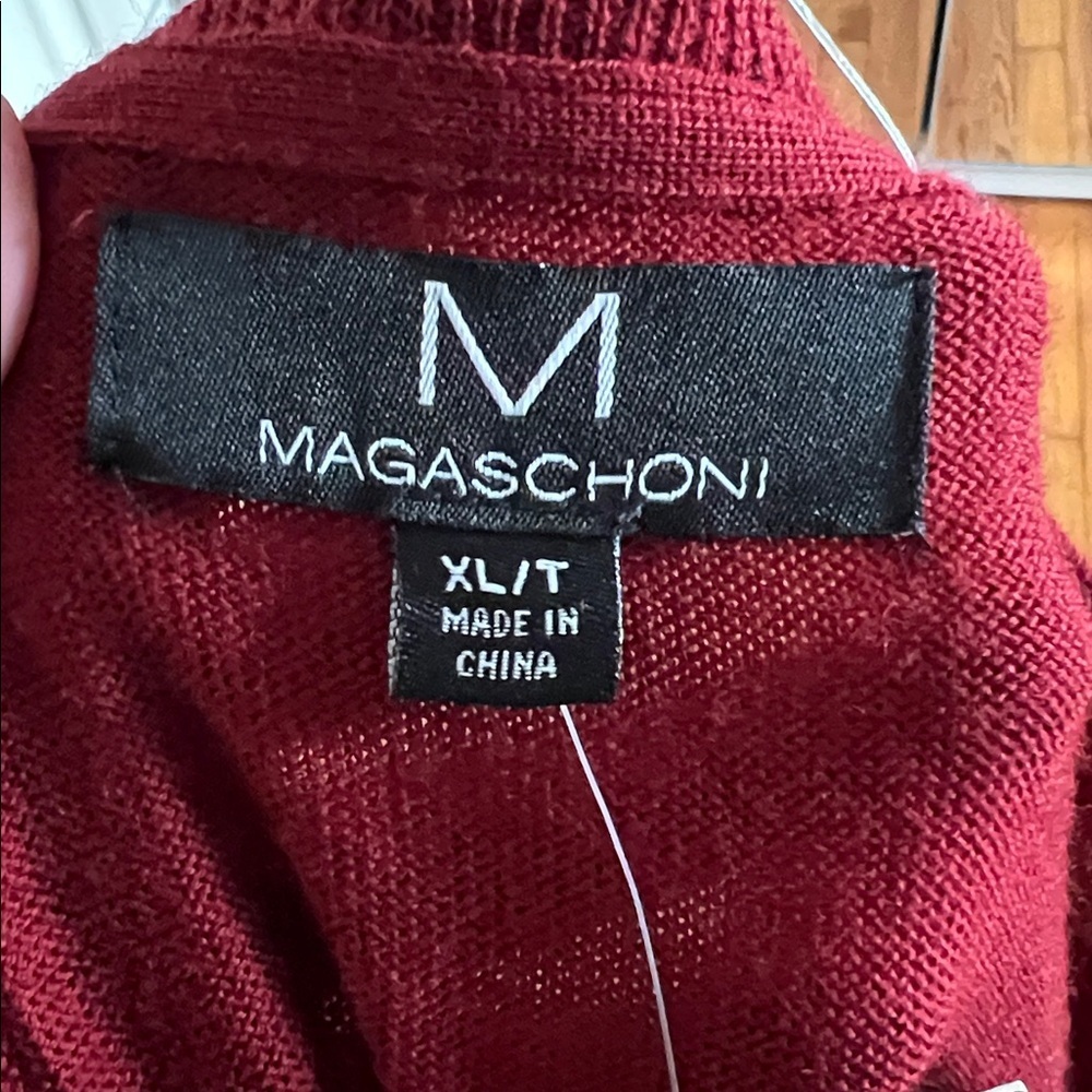 MAGASCHONI Men's XL/T 100% Wool V-Neck Sweater Pullover Dark Red Holiday NWT - Picture 5 of 7